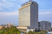 //rororwxhnlprlm5p.ldycdn.com/cloud/pqBpqKkrlpSRplrqjroliq/courtyard-marriott-siliguri-hotel-room-project.jpg